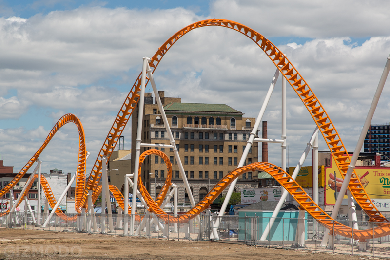 Illustration for article titled Coney Island's Newest Roller Coaster Is Narrower Than Most Apartments